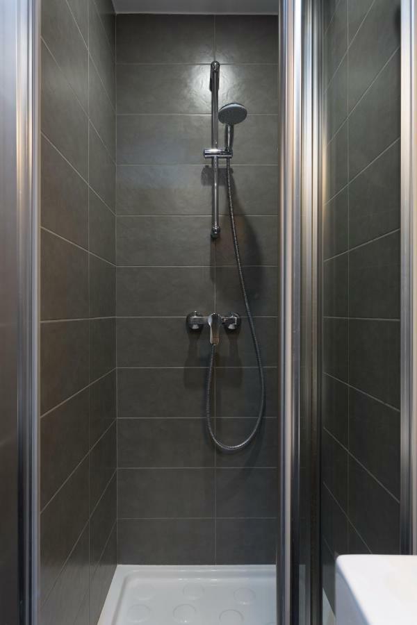 Studette De Charme Neuve Proche Invalides Apartment Paris Exterior photo